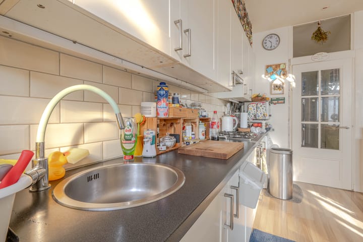 Foto 12 van Strevelsweg 198-A