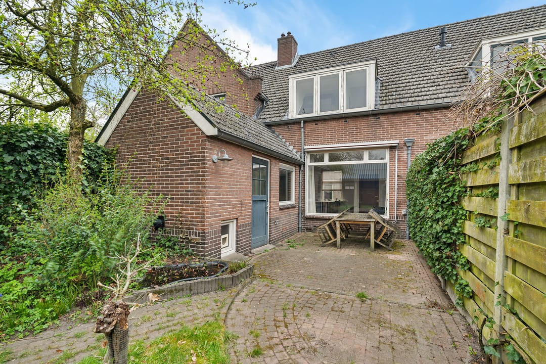 Foto 32 van C.T. Storkstraat 45