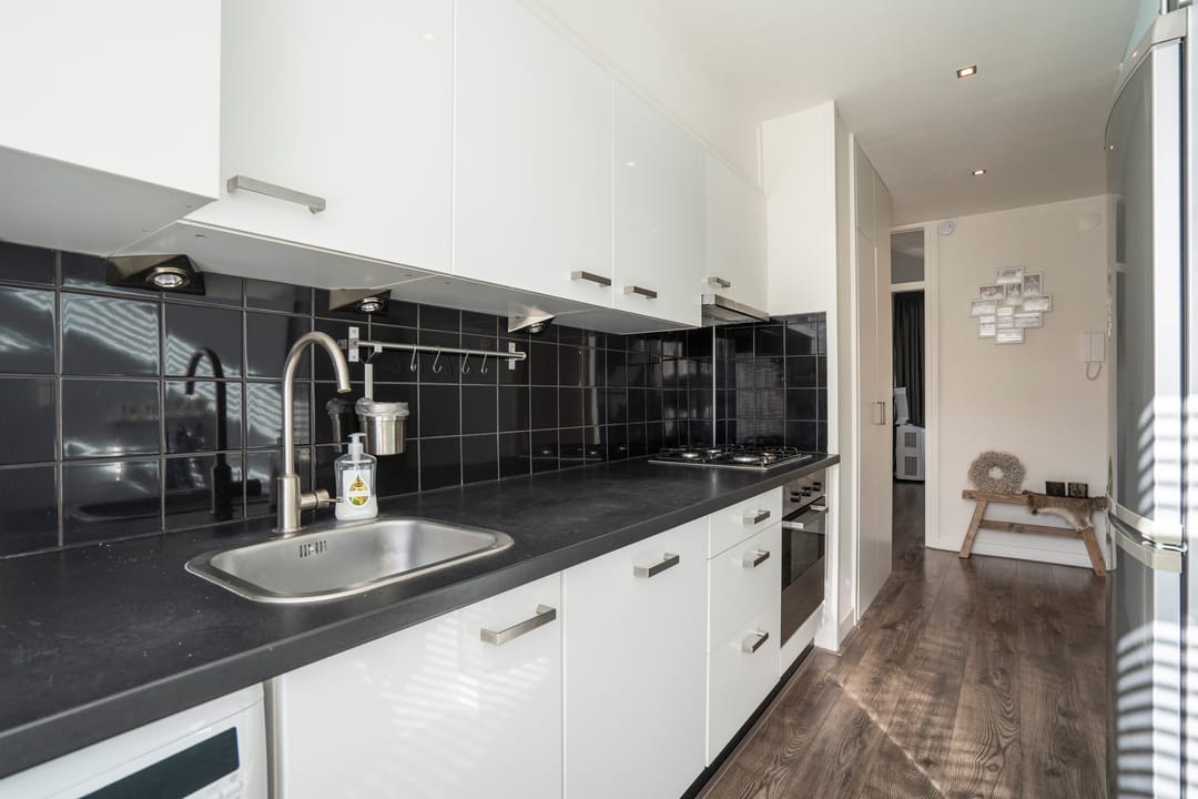 Photo 13 of Evertsenstraat 56