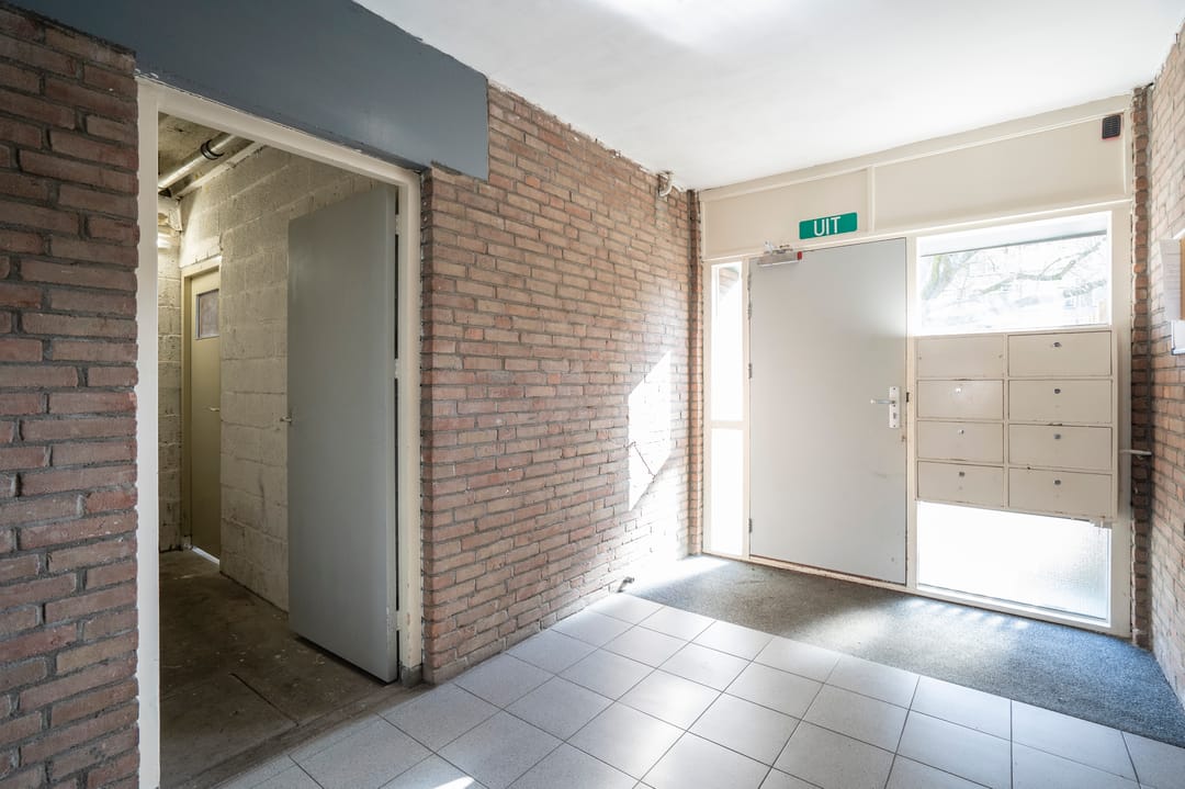 Photo 22 of Evertsenstraat 56