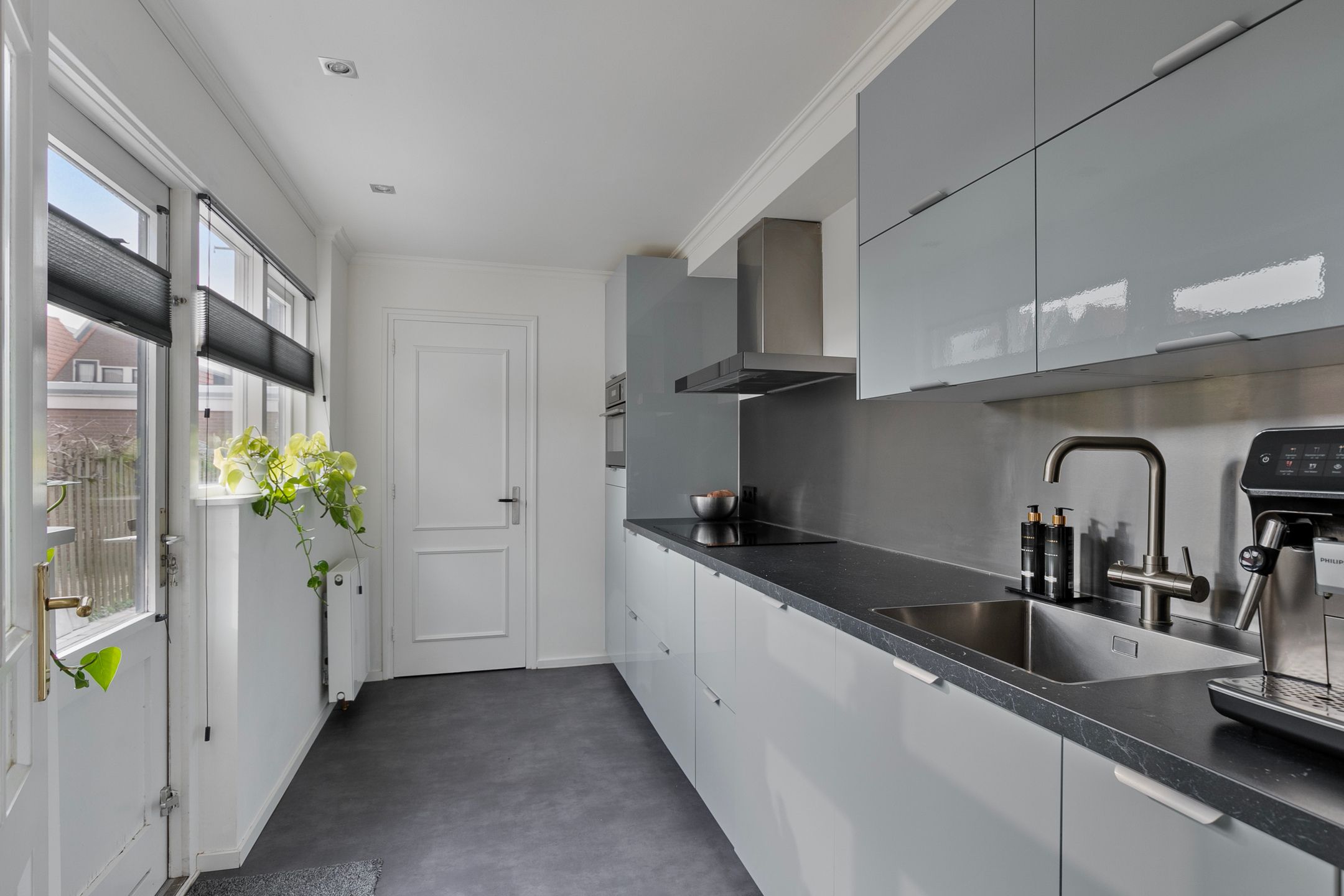 Foto 9 van Dokter Weversstraat 31