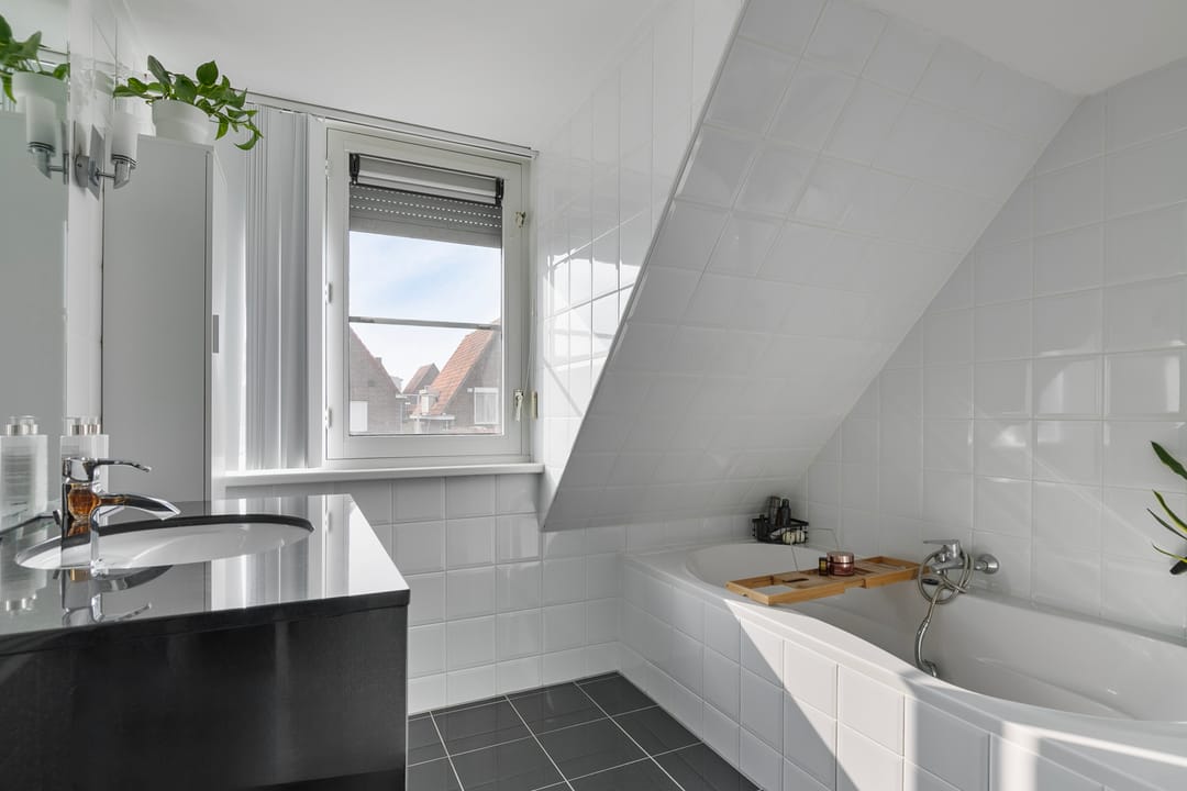 Foto 22 van Dokter Weversstraat 31