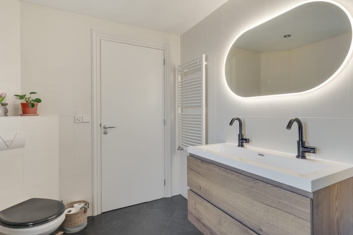 Foto 33 van Dorpsstraat 17-B