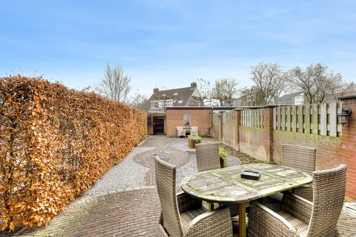 Photo 4 of Jan van Scorelstraat 43