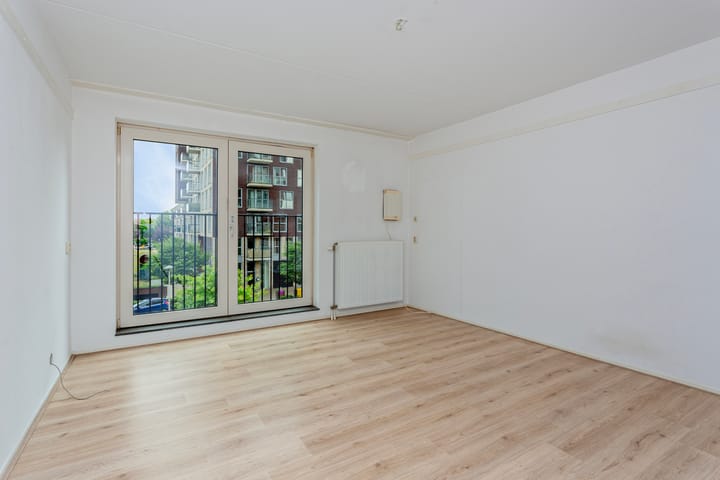 Foto 4 van Europaplein 739