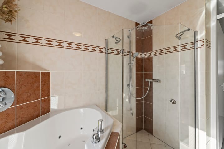 Foto 19 van Diamant 42