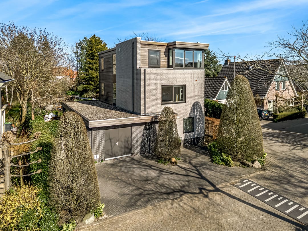 Foto 2 van Robert Stolzhof 120