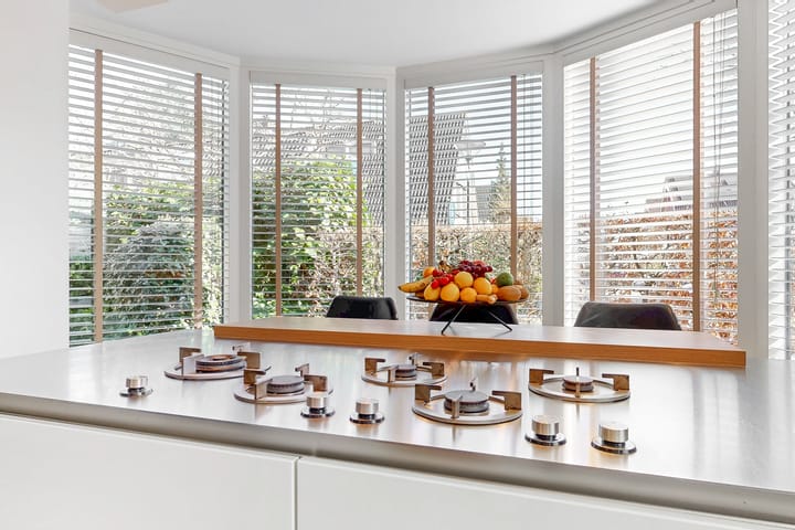 Foto 12 van Robert Stolzhof 120