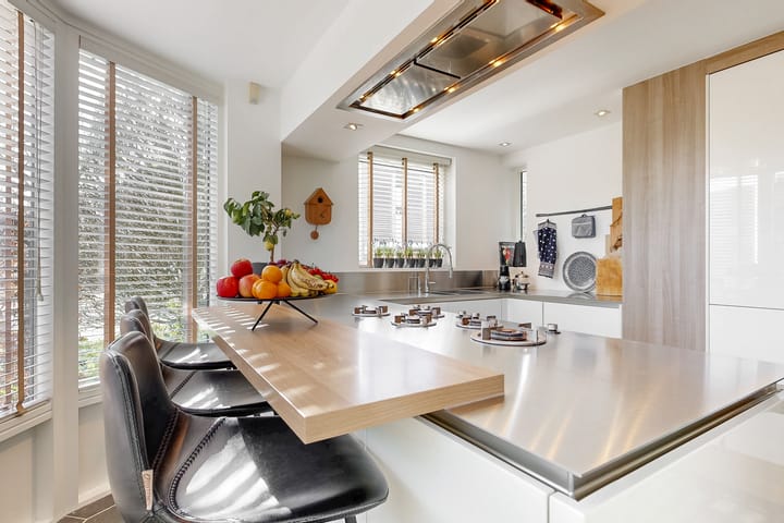 Foto 13 van Robert Stolzhof 120