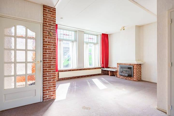 Foto 2 van Dr Jelle Bangastraat 18