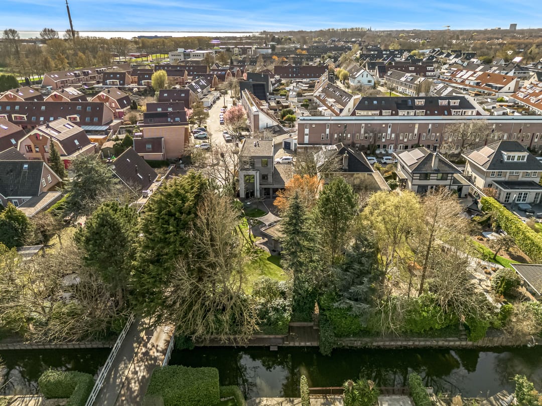 Foto 38 van Robert Stolzhof 120