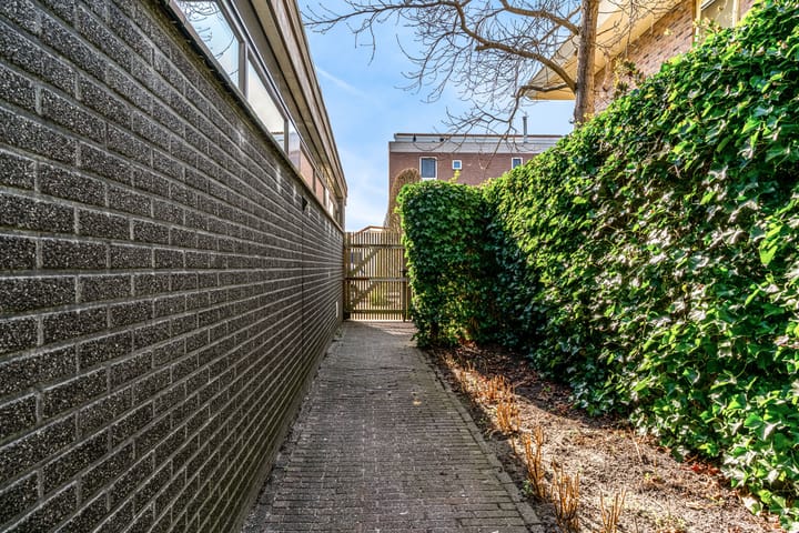 Foto 45 van Robert Stolzhof 120