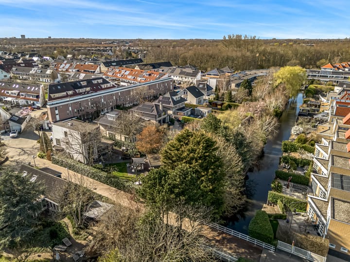 Foto 51 van Robert Stolzhof 120