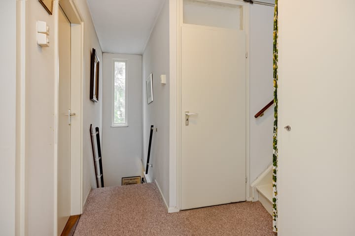 Foto 23 van Eikenburglaan 24