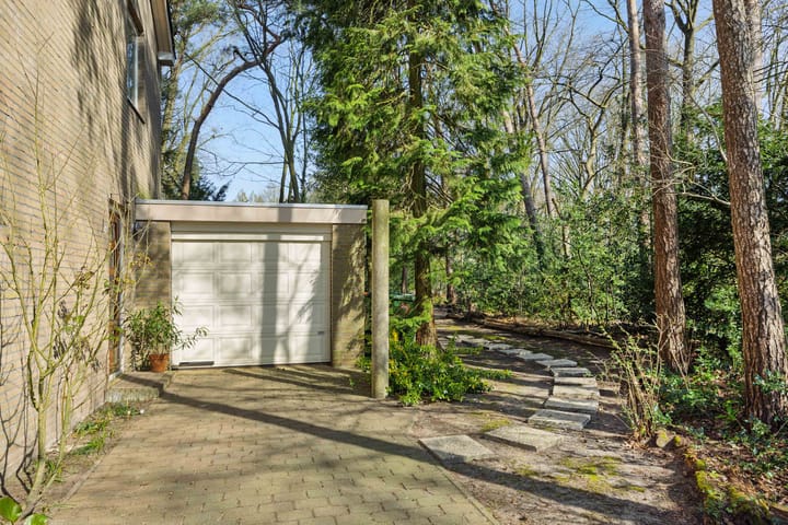 Foto 37 van Eikenburglaan 24