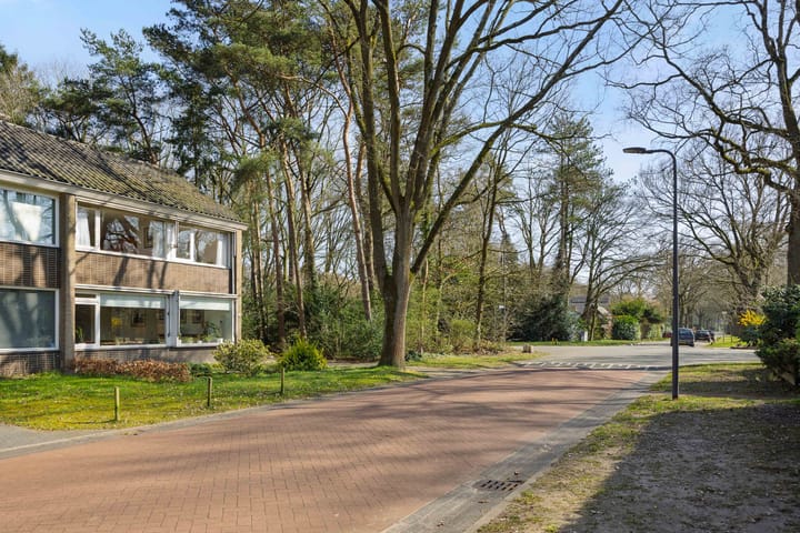 Foto 42 van Eikenburglaan 24