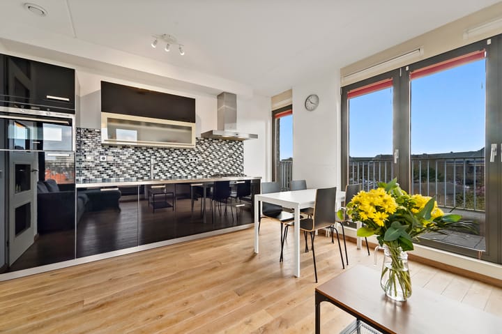 Foto 3 van Charlotte de Bourbonstraat 61