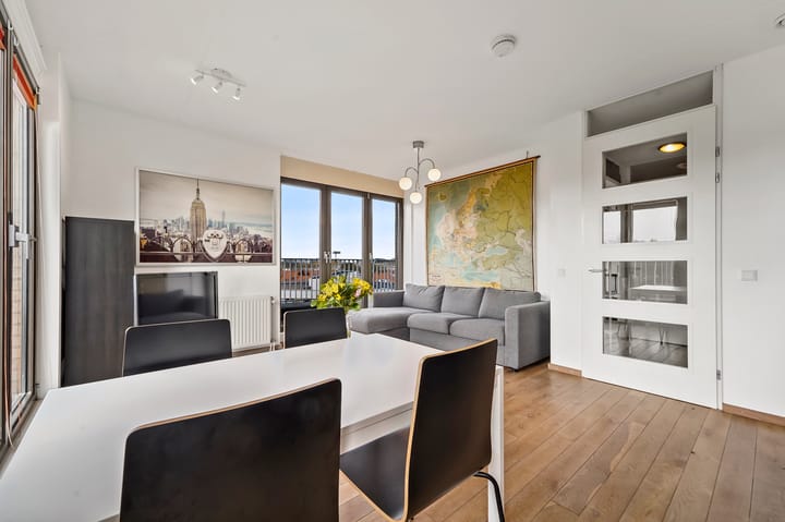 Foto 5 van Charlotte de Bourbonstraat 61