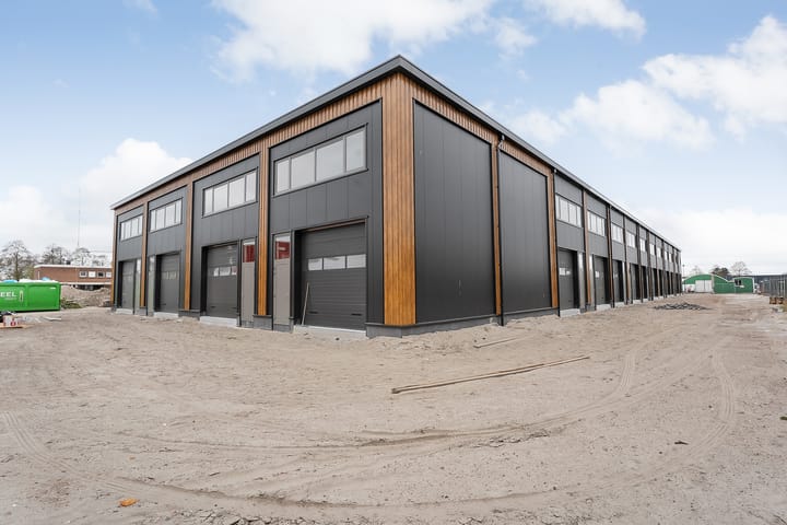 Photo 3 of J. van den Boschkade 6-26