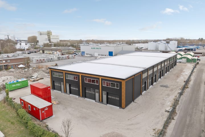 Photo 5 of J. van den Boschkade 6-26