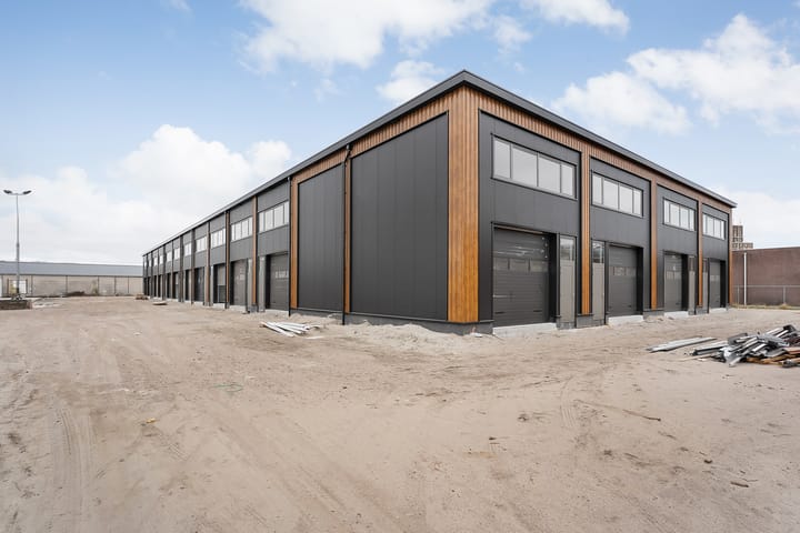 Photo 7 of J. van den Boschkade 6-26