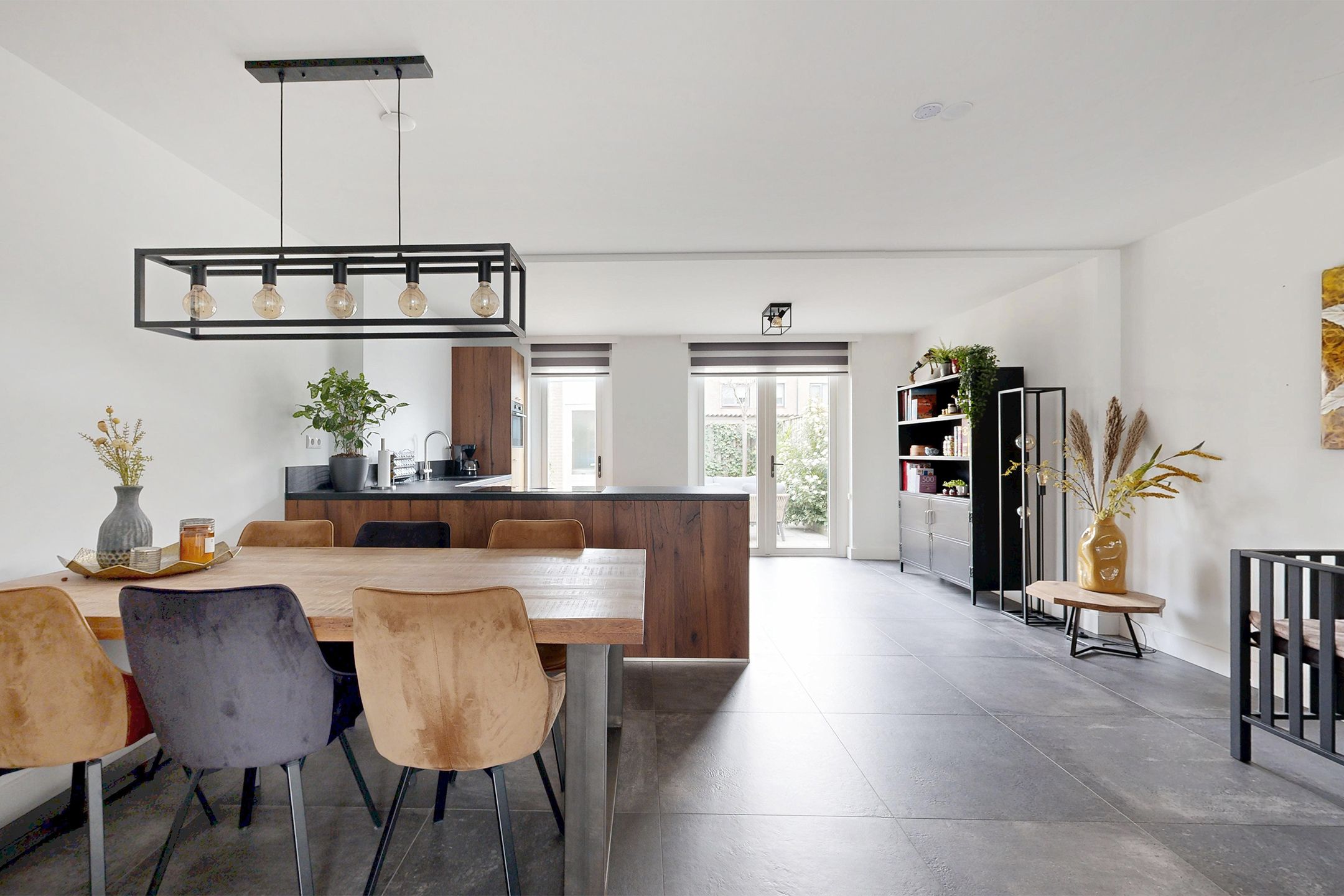 Photo 3 of Hoornbloemstraat 3