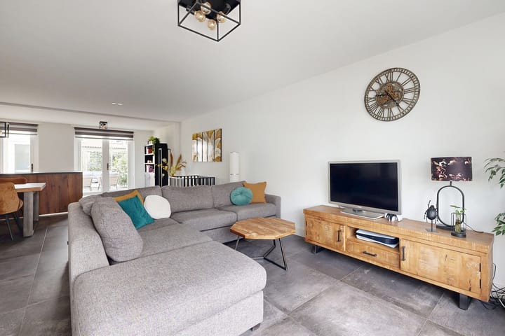 Photo 9 of Hoornbloemstraat 3