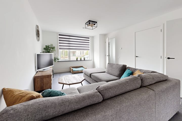 Photo 12 of Hoornbloemstraat 3