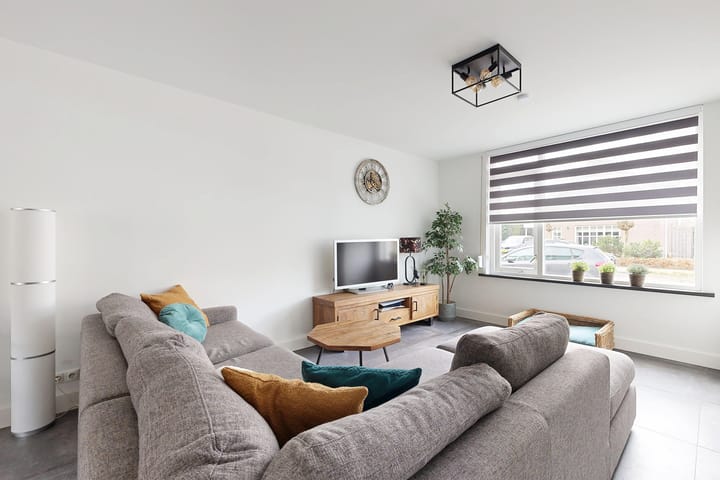 Photo 14 of Hoornbloemstraat 3