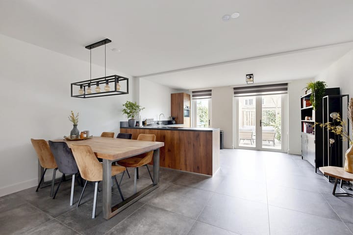 Photo 16 of Hoornbloemstraat 3