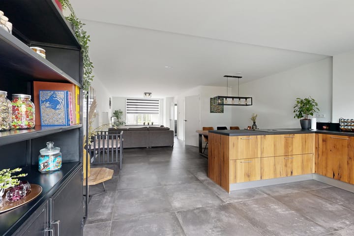 Photo 26 of Hoornbloemstraat 3