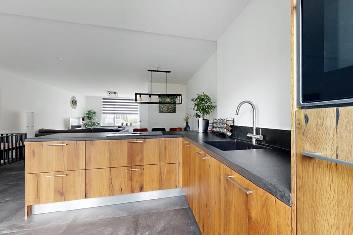 Photo 29 of Hoornbloemstraat 3