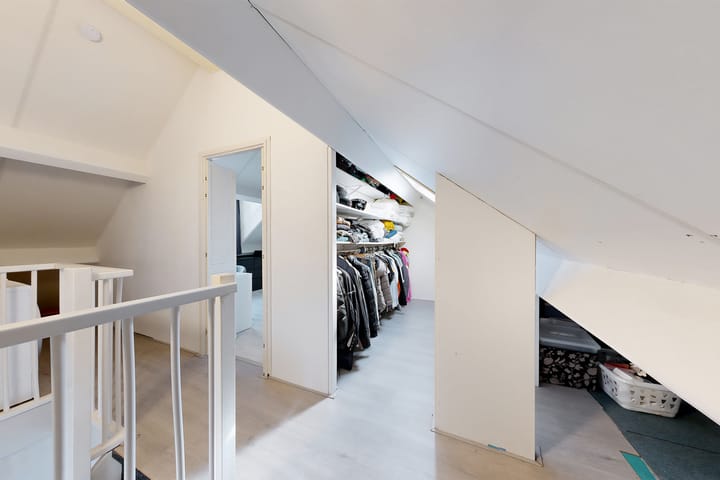 Photo 51 of Hoornbloemstraat 3