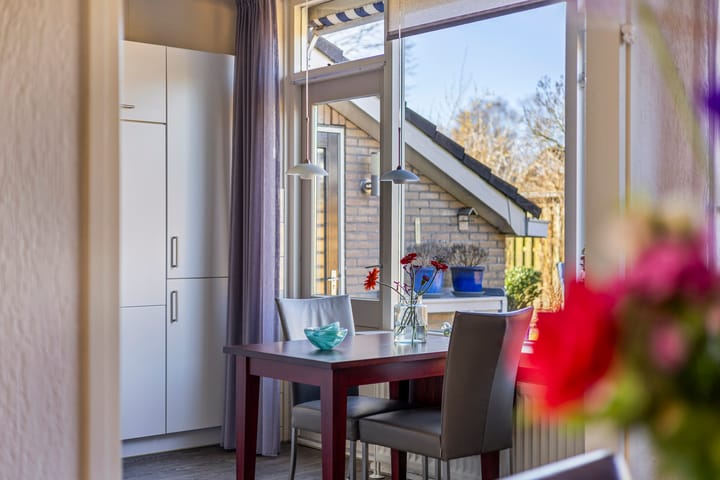 Foto 15 van Troelstrastraat 12