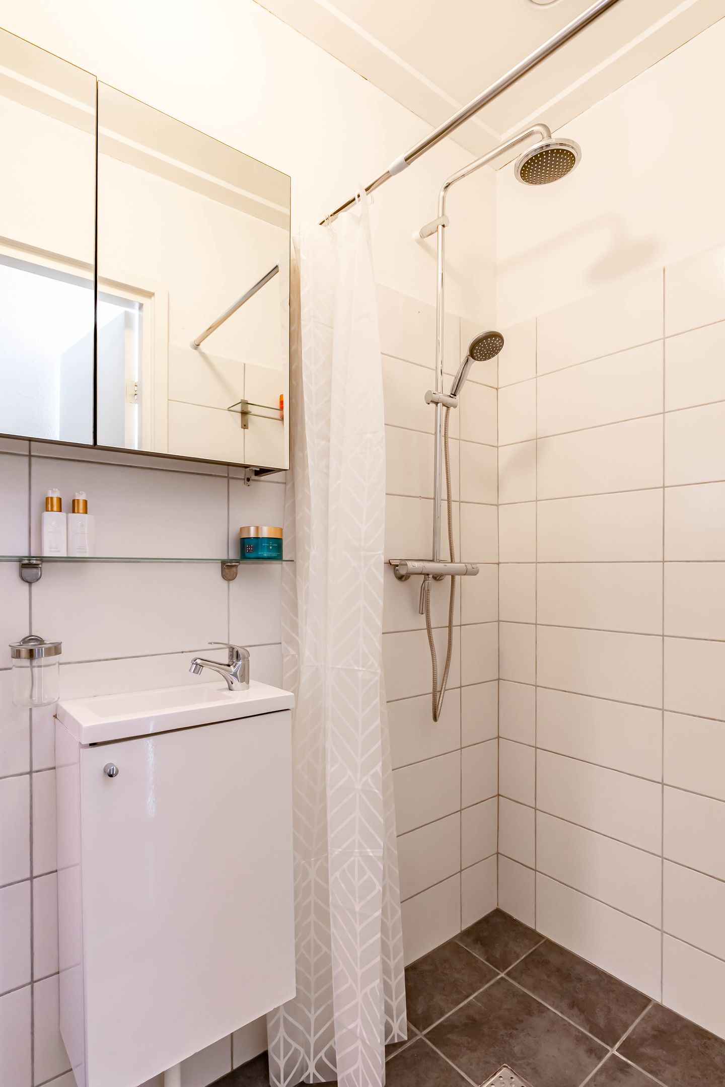 Foto 5 van Petrus Campersingel 113