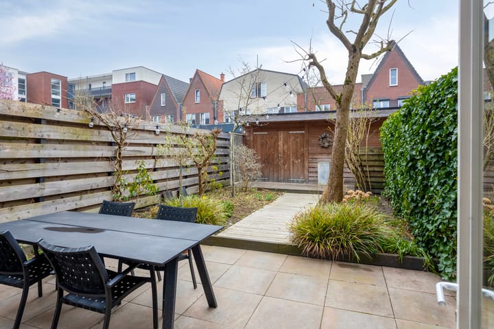 Foto 31 van Tulpstraat 28-A