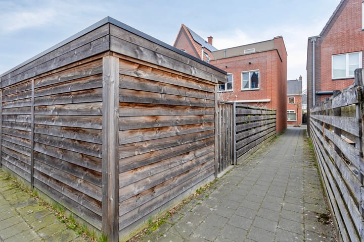 Foto 33 van Tulpstraat 28-A