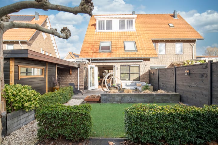 Foto 2 van Bunthaak 10