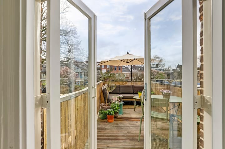 Foto 21 van Cornelis Trompstraat 22