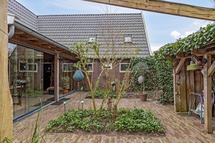 Foto 66 van Beerninkweg 9