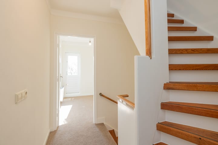 Foto 23 van Quarles van Uffordstraat 97