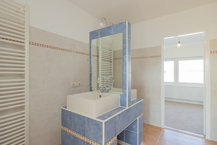 Foto 28 van Quarles van Uffordstraat 97