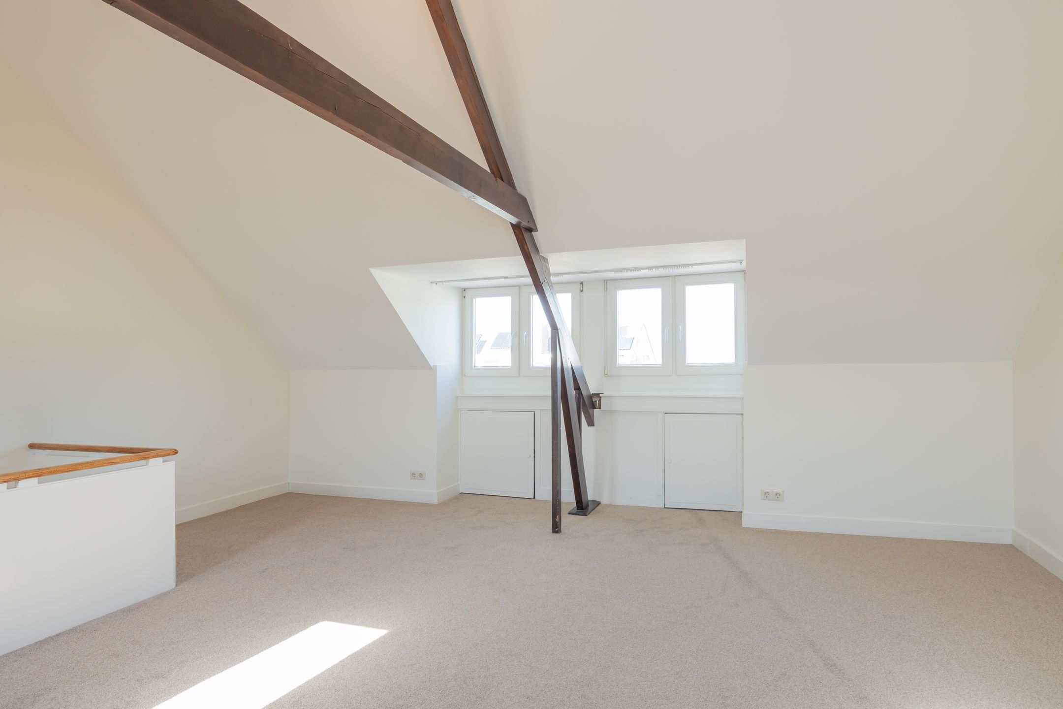 Foto 36 van Quarles van Uffordstraat 97