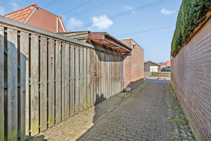 Foto 25 van Prof. Titus Brandsmastraat 9