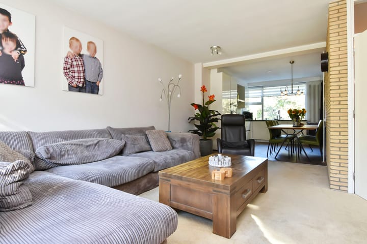 Foto 15 van Aart van der Leeuwlaan 233