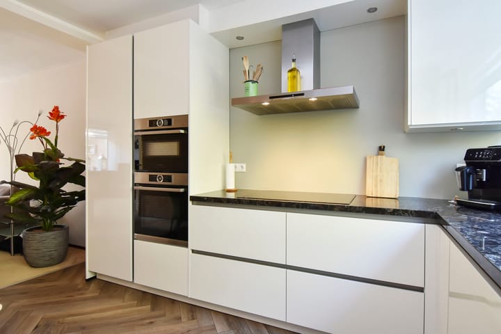 Foto 21 van Aart van der Leeuwlaan 233