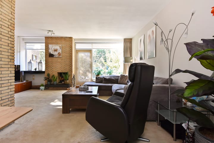 Foto 23 van Aart van der Leeuwlaan 233