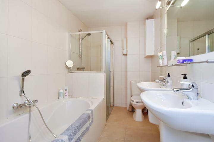 Foto 27 van Aart van der Leeuwlaan 233