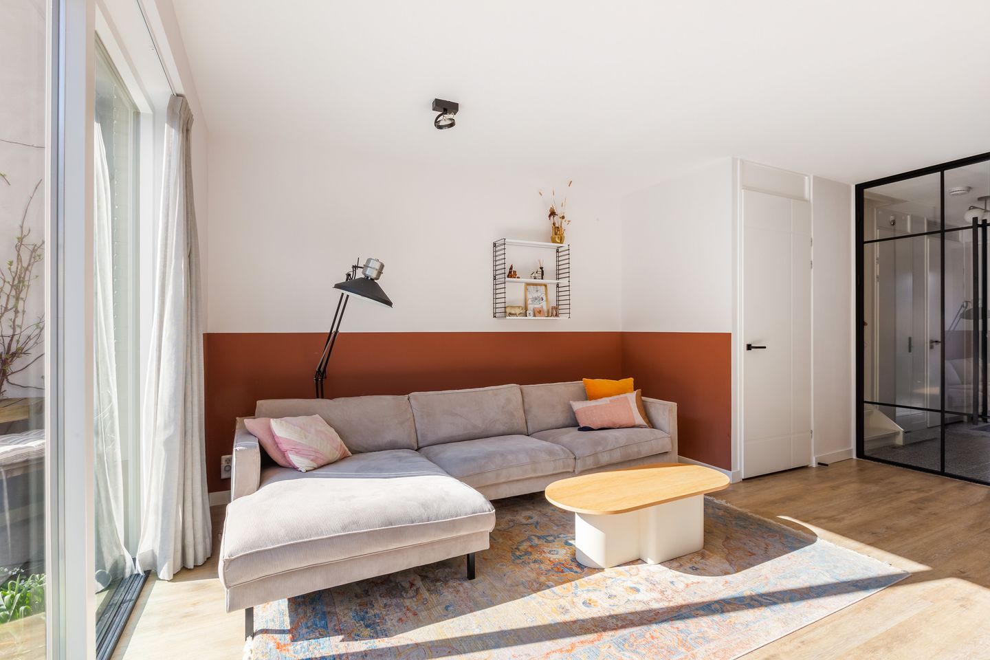 Foto 10 van Hogewalstraat 18-1