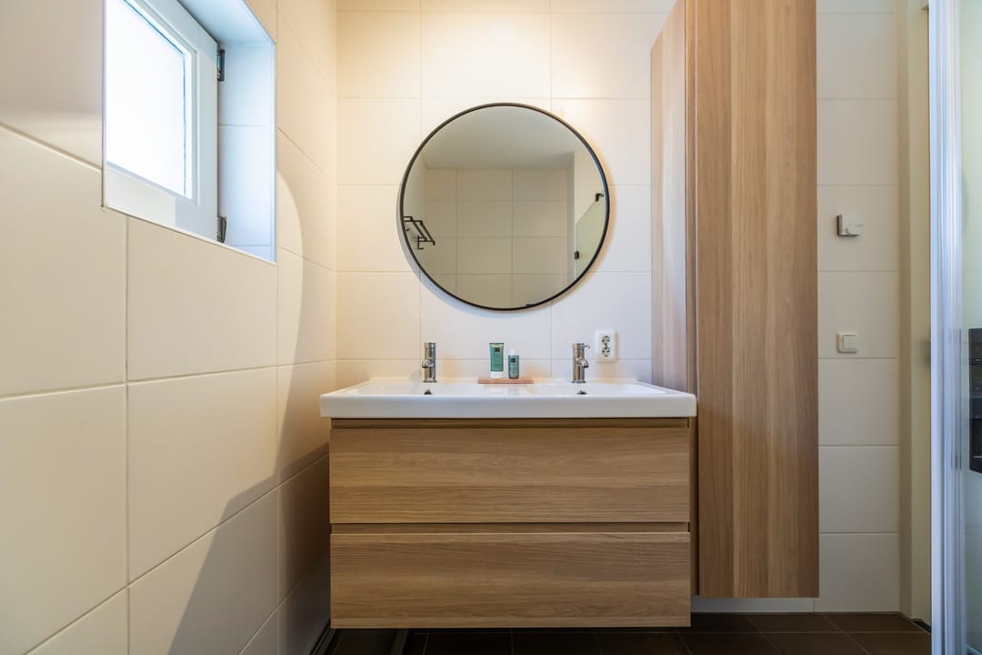 Foto 37 van Hogewalstraat 18-1